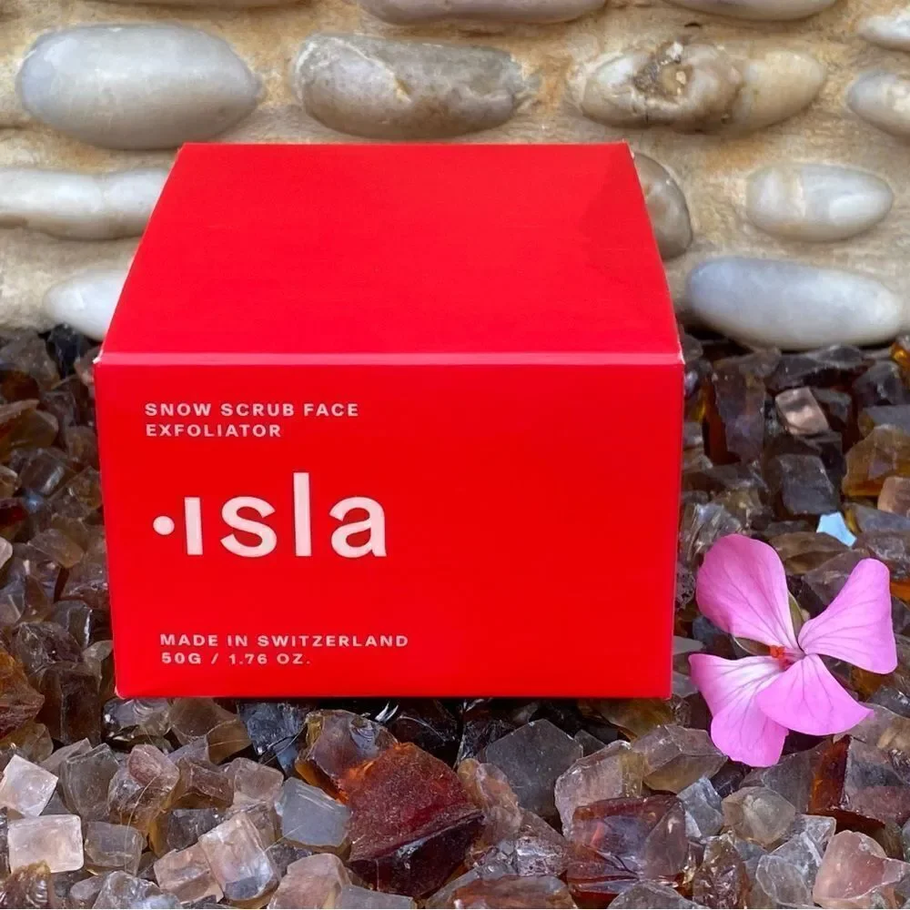 New in Box Isla Snow Scrub Exfoliator Treatment 1.76 oz Fruit Enzymes